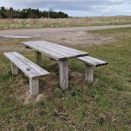 8 Person In Hojslev-by Traum *